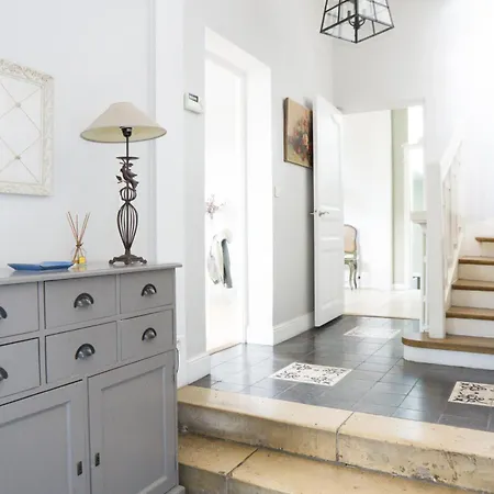 Exigehome Belle Maison A Colombages 5 Minutes Du Rer Rueil-Malmaison